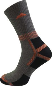 Calcetín Huascaran Quitina Coolmax, Caña Media y sin Costuras para Más Confort