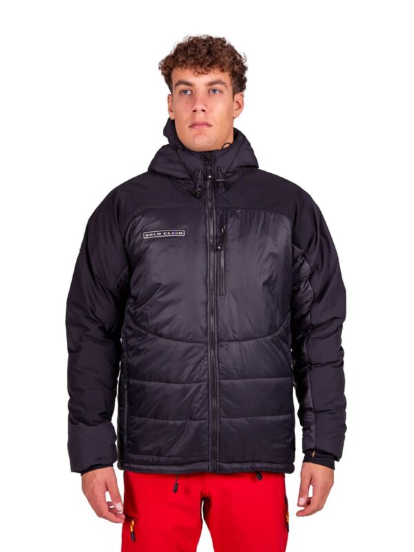 DENALI-DE-HOMBRE-NEGRA-FRONTAL2